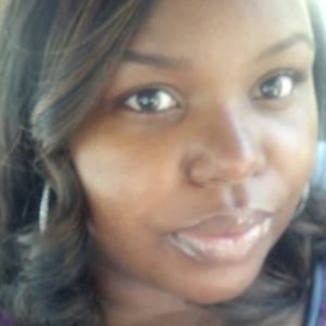 Meet your Posher, Shana